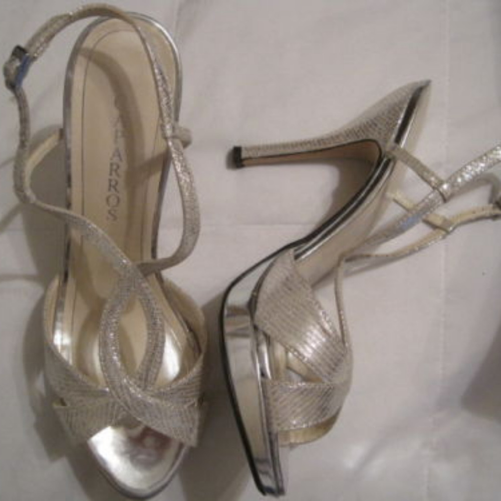 CAPARROS FAIRFAX METALLIC SILVER SLINGBACK PLATFOR